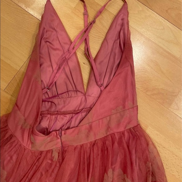 Pink Dress from Amber Lancaster - Picture 7 of 8